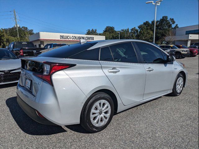 2021 Toyota Prius LE