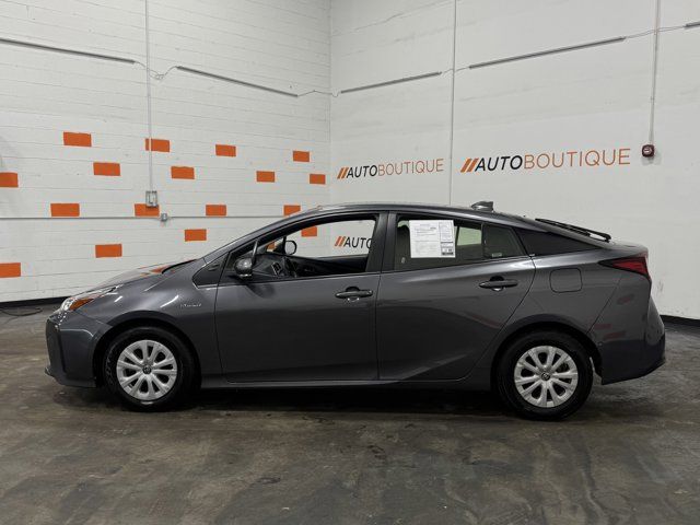 2021 Toyota Prius LE