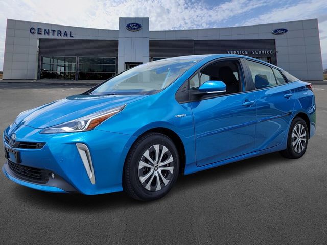 2021 Toyota Prius LE