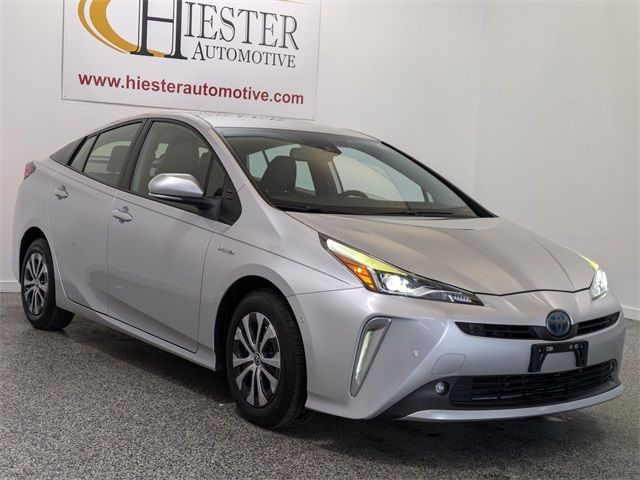 2021 Toyota Prius XLE