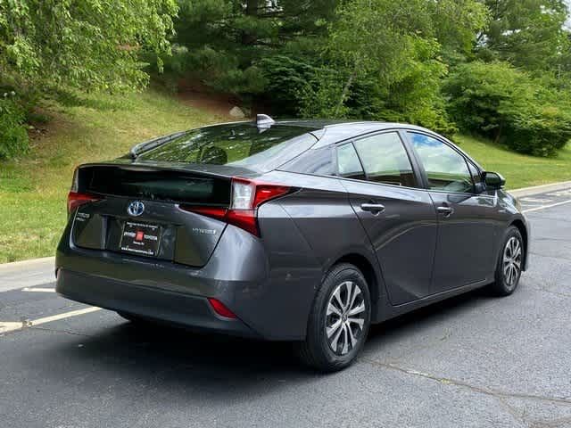 2021 Toyota Prius LE