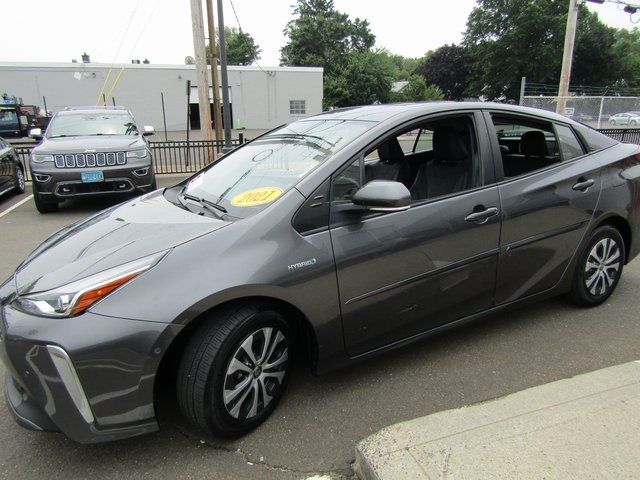 2021 Toyota Prius XLE