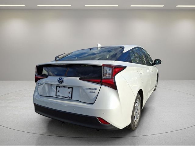 2021 Toyota Prius XLE