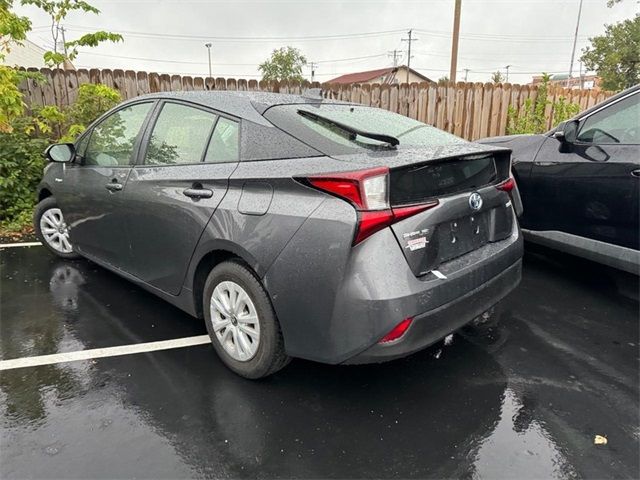 2021 Toyota Prius L Eco