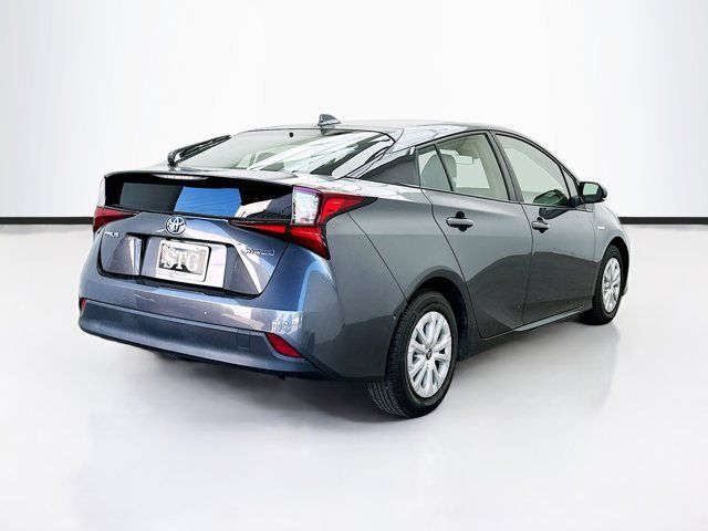 2021 Toyota Prius LE