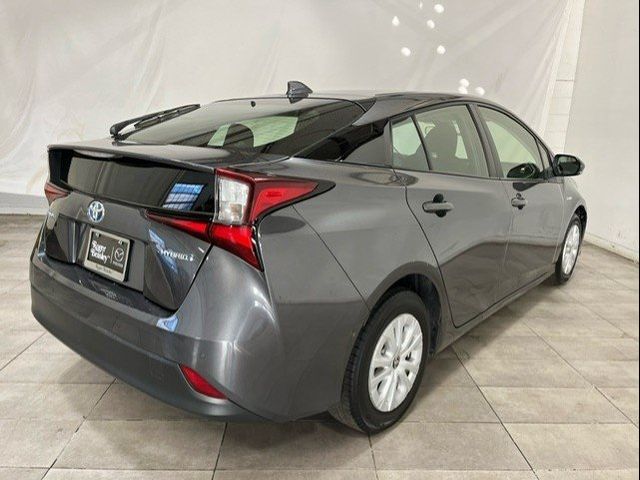 2021 Toyota Prius L Eco