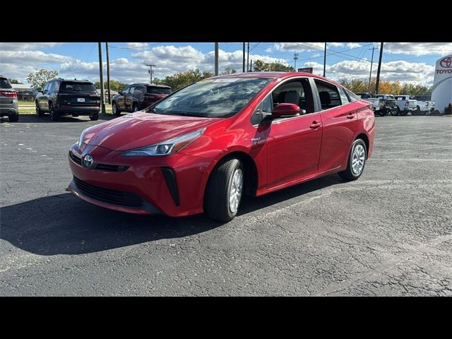 2021 Toyota Prius LE