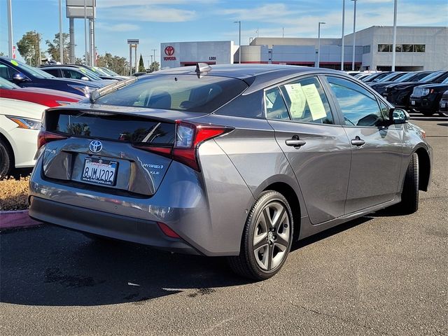 2021 Toyota Prius L Eco