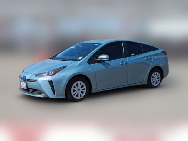 2021 Toyota Prius LE