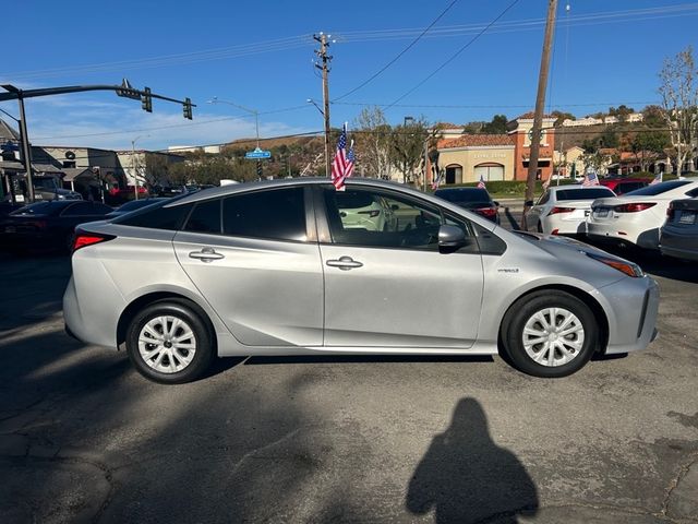 2021 Toyota Prius LE