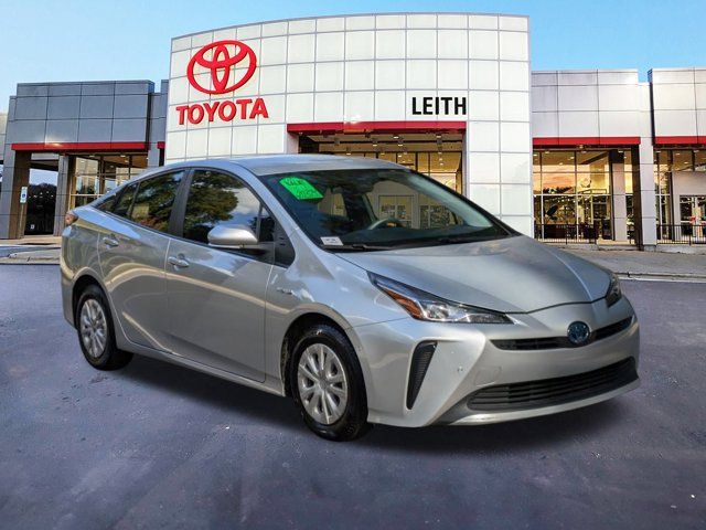 2021 Toyota Prius LE