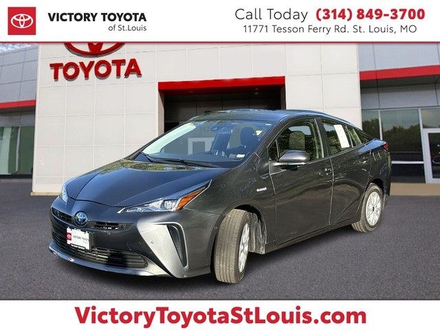 2021 Toyota Prius LE