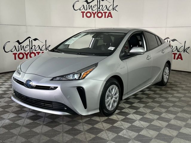 2021 Toyota Prius LE