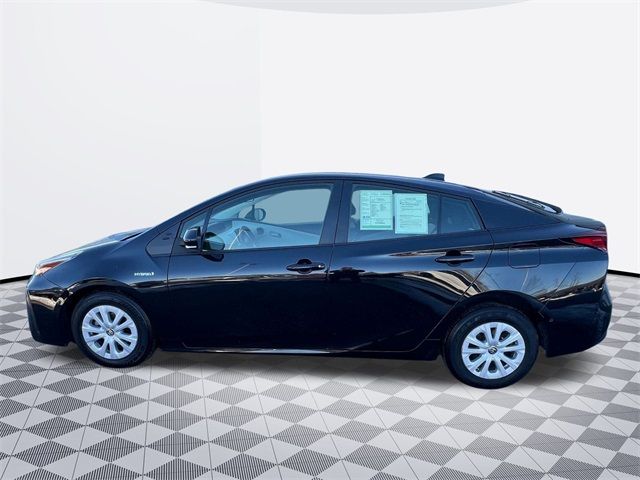 2021 Toyota Prius LE