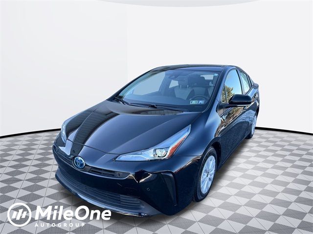 2021 Toyota Prius LE