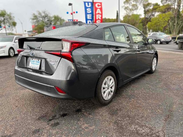 2021 Toyota Prius LE