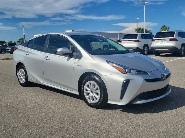 2021 Toyota Prius L Eco