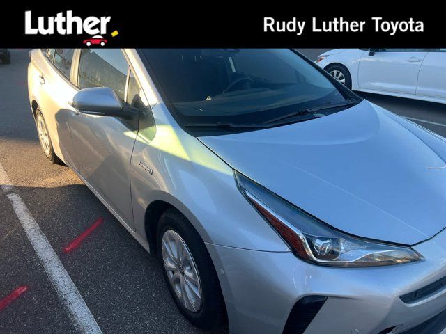 2021 Toyota Prius LE