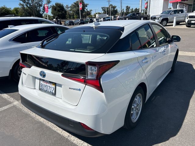 2021 Toyota Prius LE