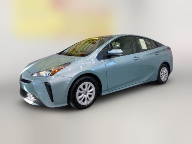 2021 Toyota Prius LE