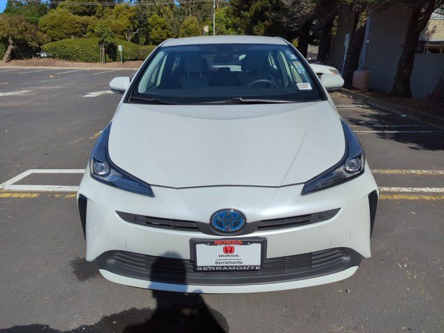 2021 Toyota Prius LE