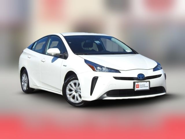 2021 Toyota Prius LE