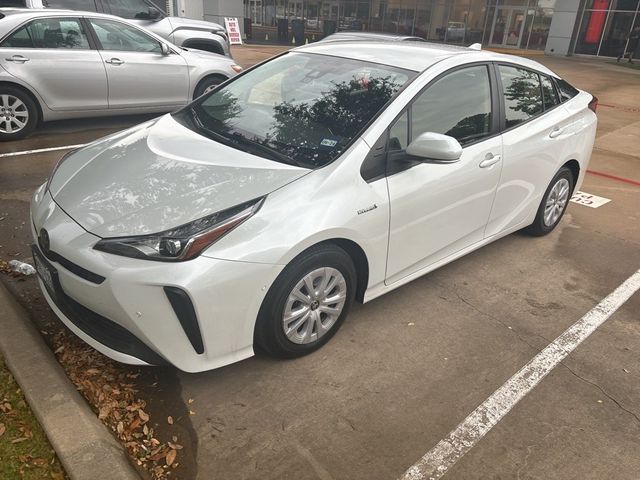 2021 Toyota Prius LE