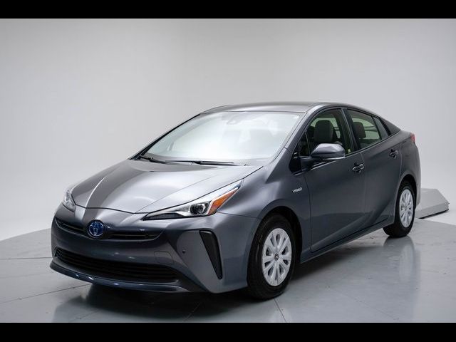 2021 Toyota Prius LE