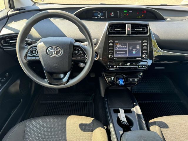 2021 Toyota Prius LE