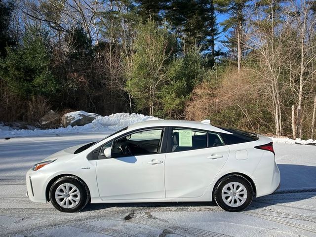 2021 Toyota Prius LE