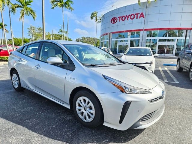 2021 Toyota Prius LE