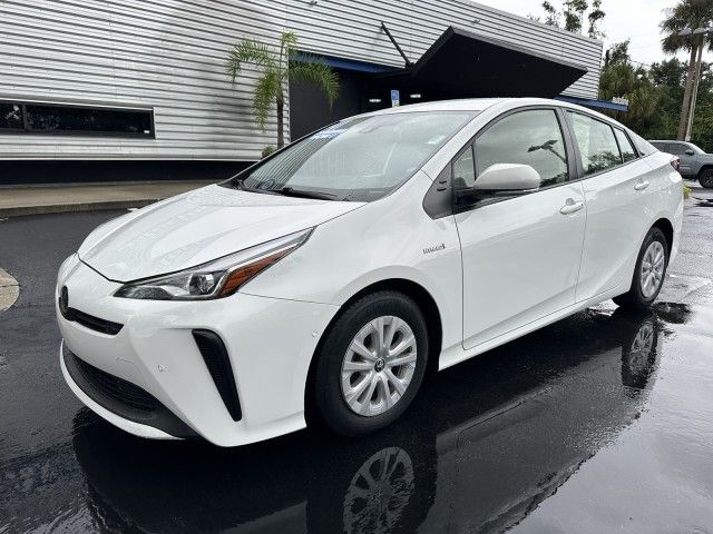 2021 Toyota Prius LE