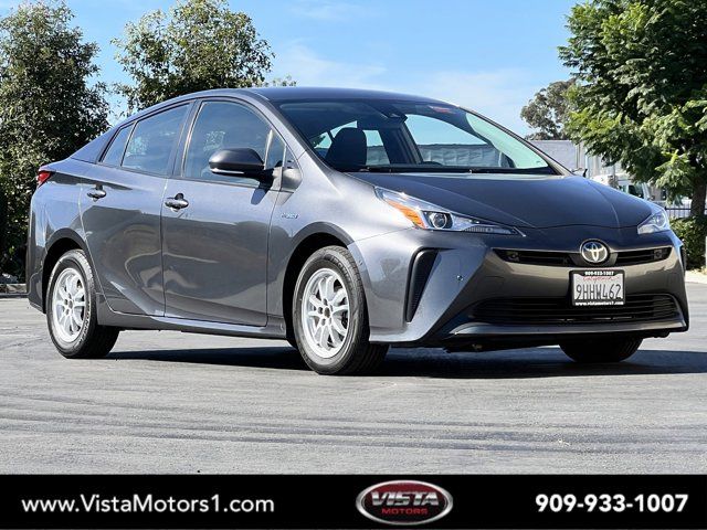 2021 Toyota Prius LE