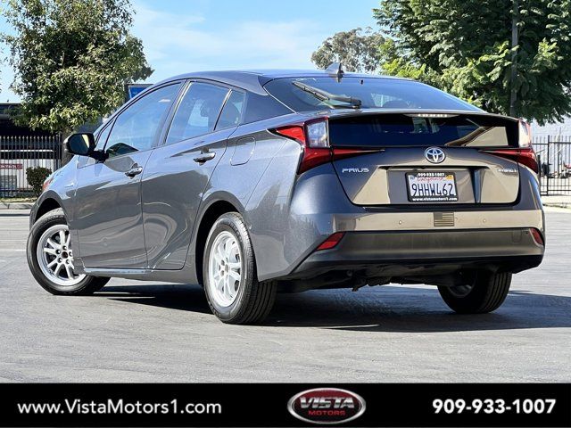 2021 Toyota Prius LE