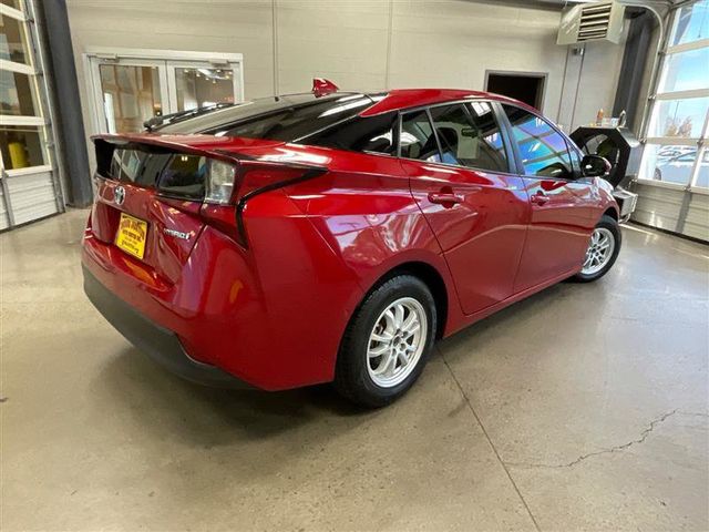 2021 Toyota Prius LE