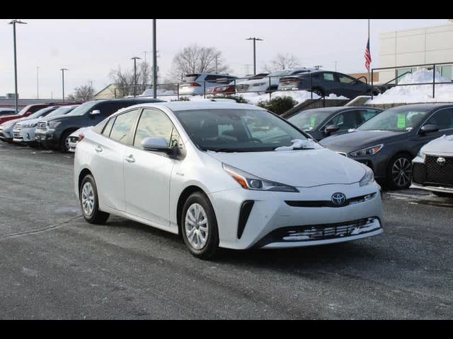 2021 Toyota Prius LE