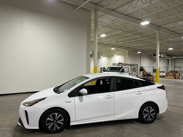 2021 Toyota Prius LE