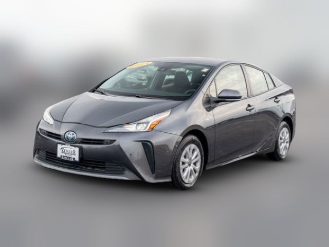 2021 Toyota Prius LE