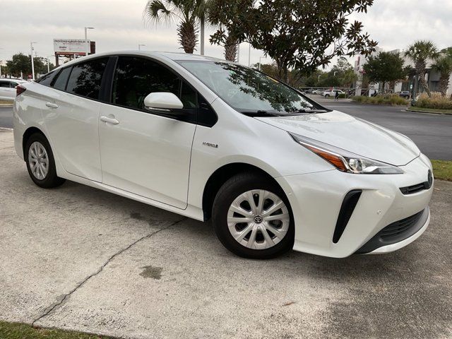 2021 Toyota Prius LE