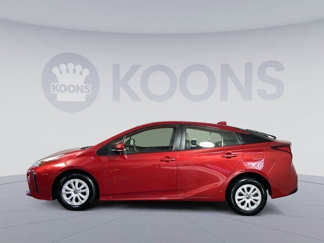 2021 Toyota Prius LE