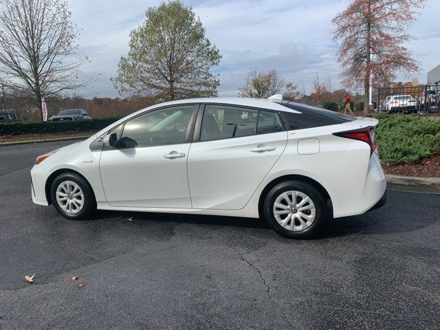 2021 Toyota Prius LE