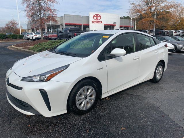 2021 Toyota Prius LE