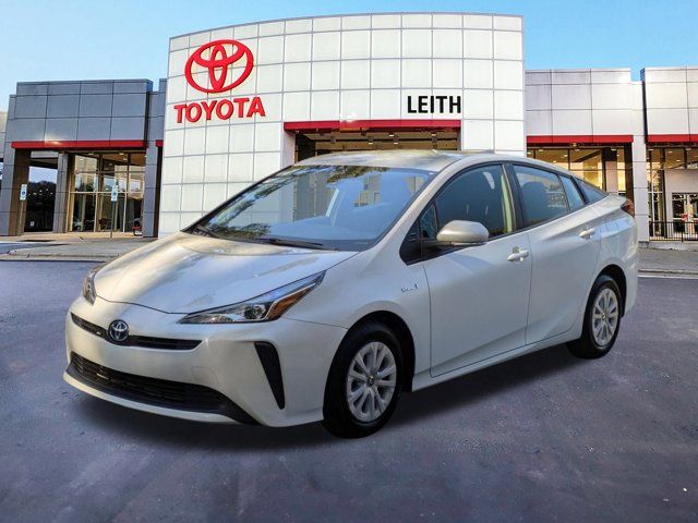 2021 Toyota Prius LE