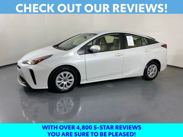 2021 Toyota Prius LE