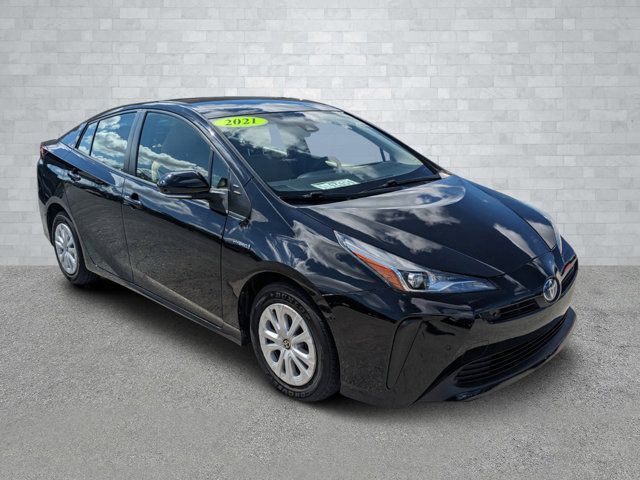 2021 Toyota Prius LE