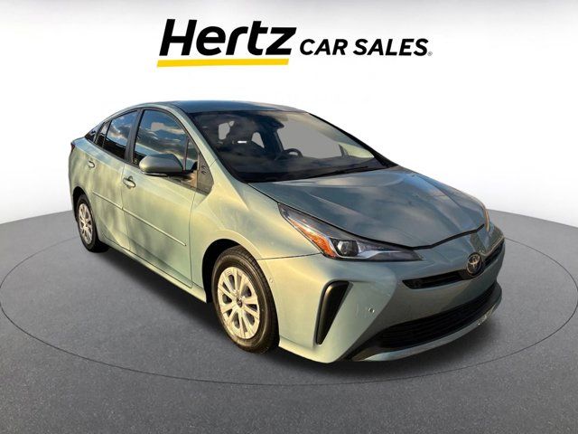 2021 Toyota Prius LE