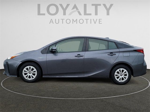 2021 Toyota Prius LE