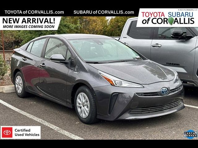 2021 Toyota Prius LE