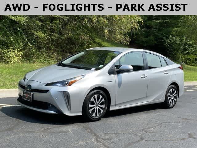 2021 Toyota Prius LE