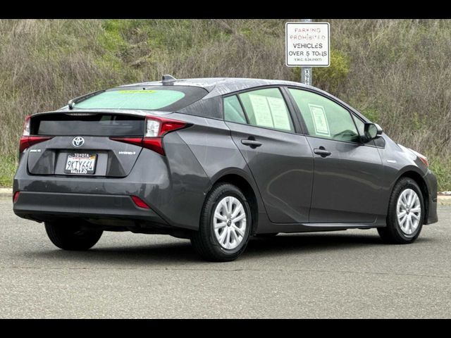 2021 Toyota Prius LE